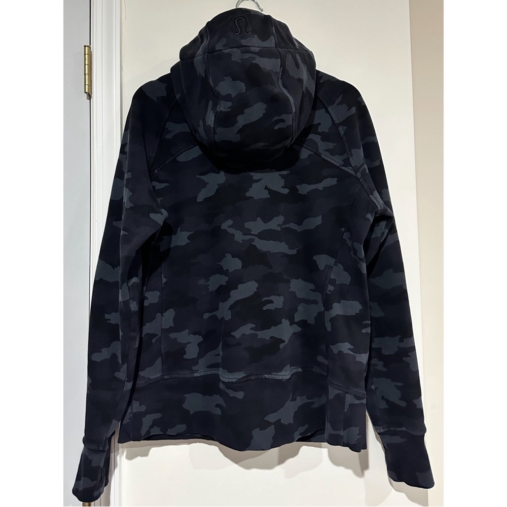 Lululemon Scuba Hoodie Light Cotton Camo Fleece Size 14 - Picture 7 of 9